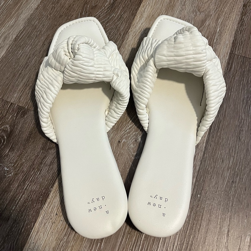 A New Day Women’s White Sandals